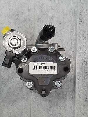 hydraulische Servopumpe für BMW 1, passend für folgende OE-Nummern: 32416779245