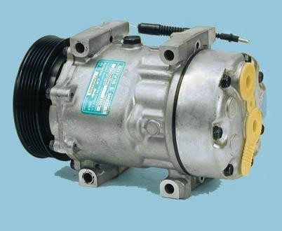Klimakompressor Renault Megane, 7700116286, 7700872159, 30805511, 8601957 Sanden 1132 1175
